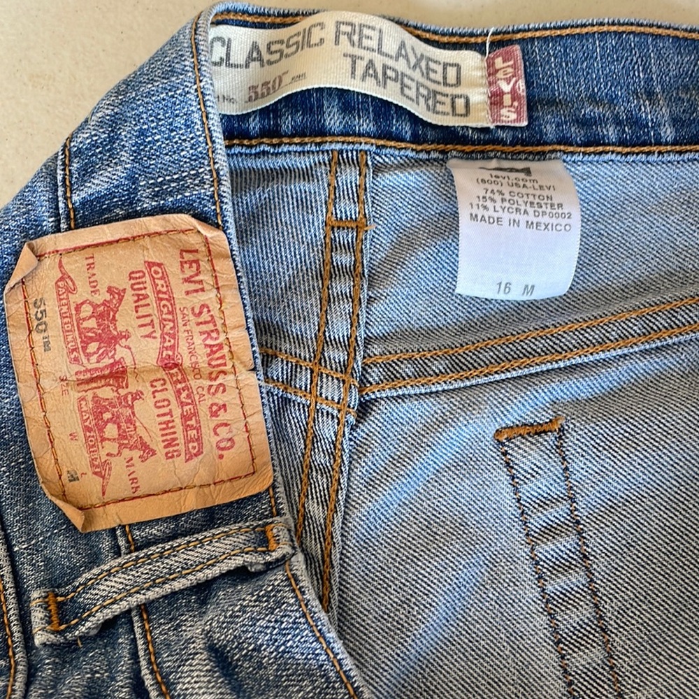 Levi’s 550 Relaxed taper jeans size 16